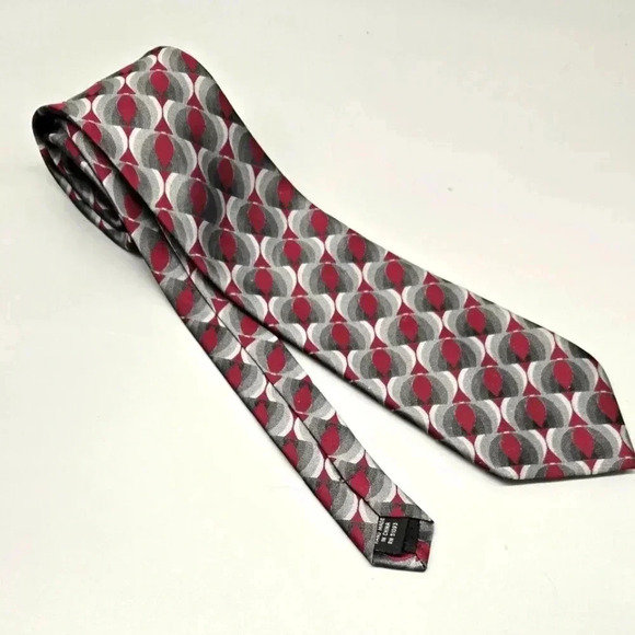 croft & barrow Other - #372 Croft & Barrow Red & Gray Geometric Design Necktie Tie Silk